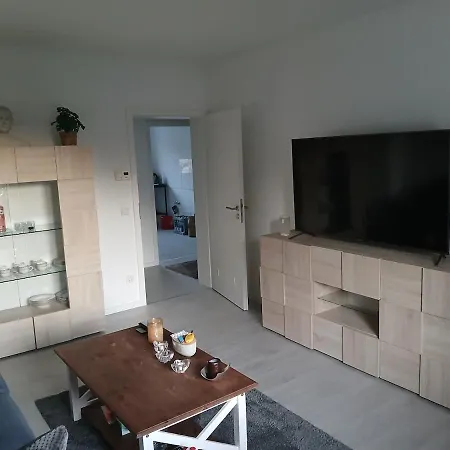In - Eickel Refurbished With A Kitchen